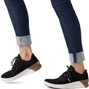 NWT Sorel Women's Out 'N About III Plus Lace Sneaker Black Size 7.5